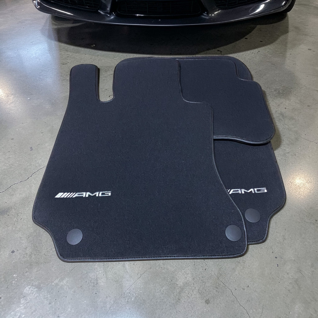 Mercedes C-Class W205 Floor Mats (2014–2021) – Custom Fit Luxury Velour Carpet Set